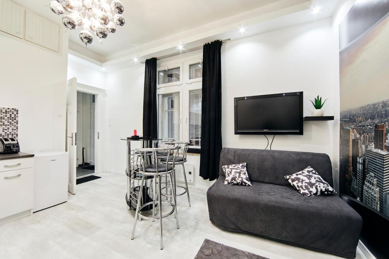 Garibaldi Apartment بودابست المظهر الخارجي الصورة